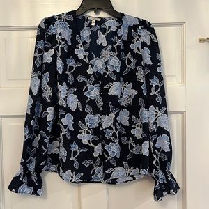 Joie Blouse, Size Small, navy with light blue flowers
